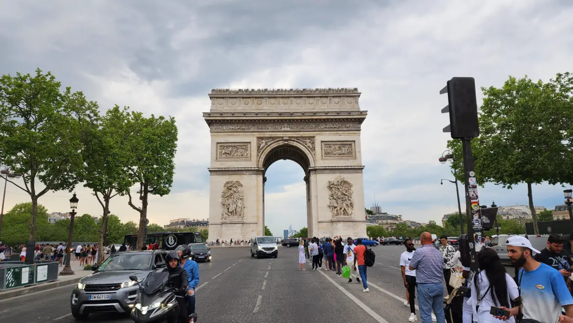 Arc de Triomphe