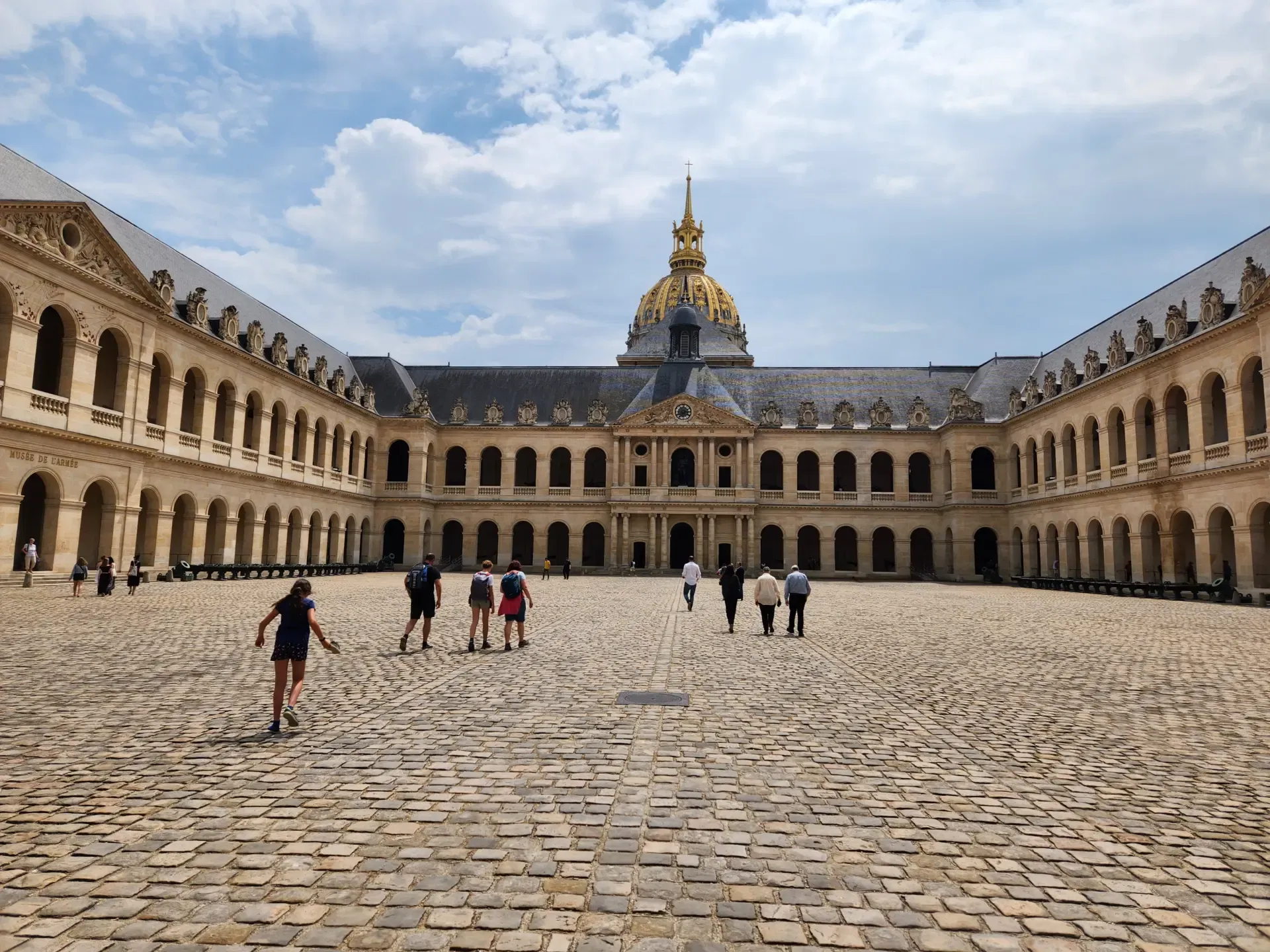 Cour d’Honneur