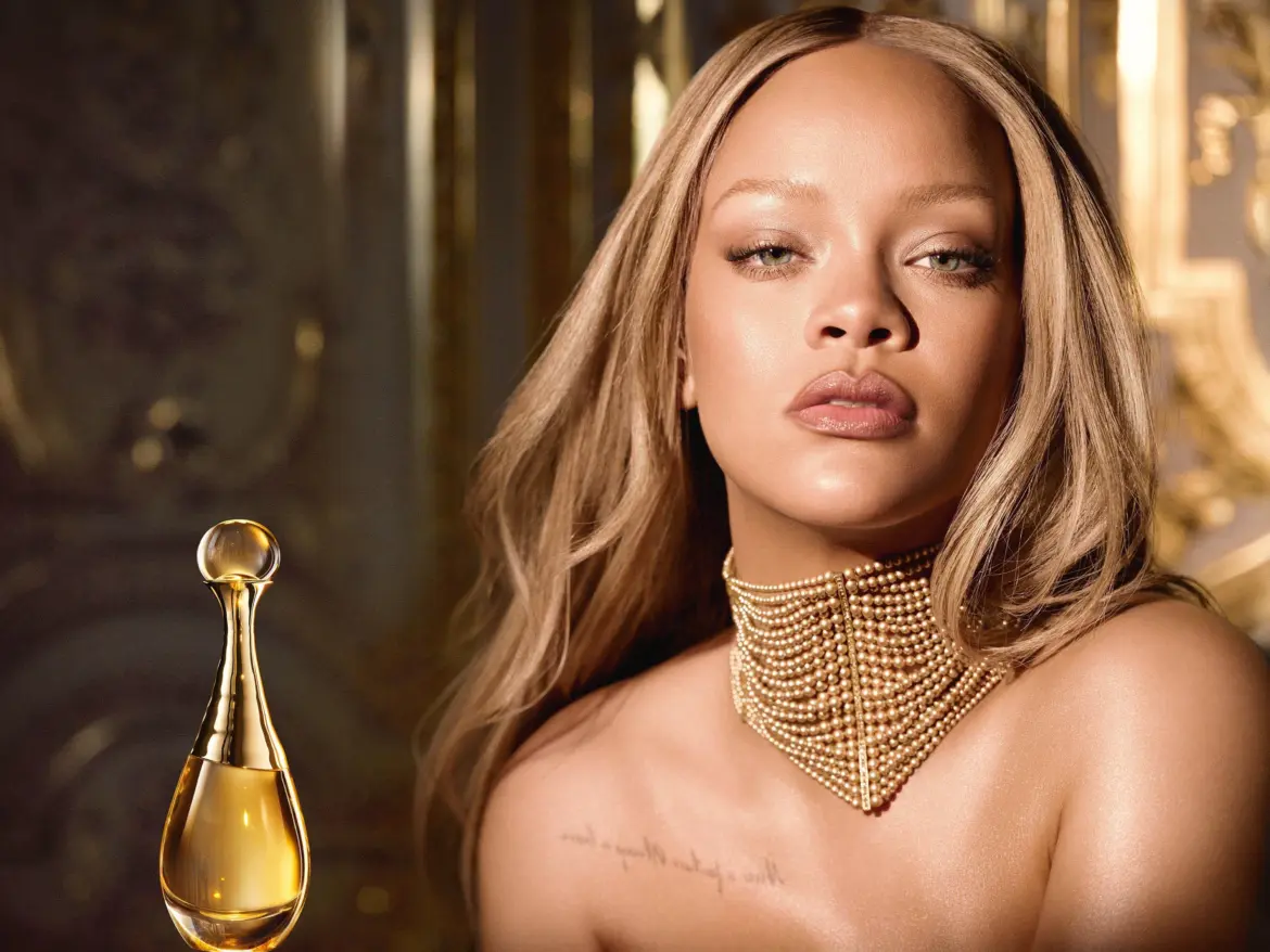 Rihanna x Dior J’adore