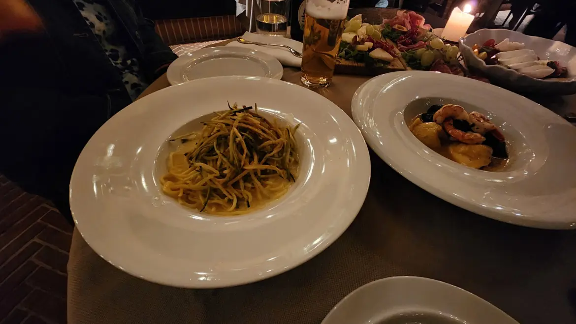Zucchini Lemon Fettuccine, Angel Roofbar & Dining, Florence
