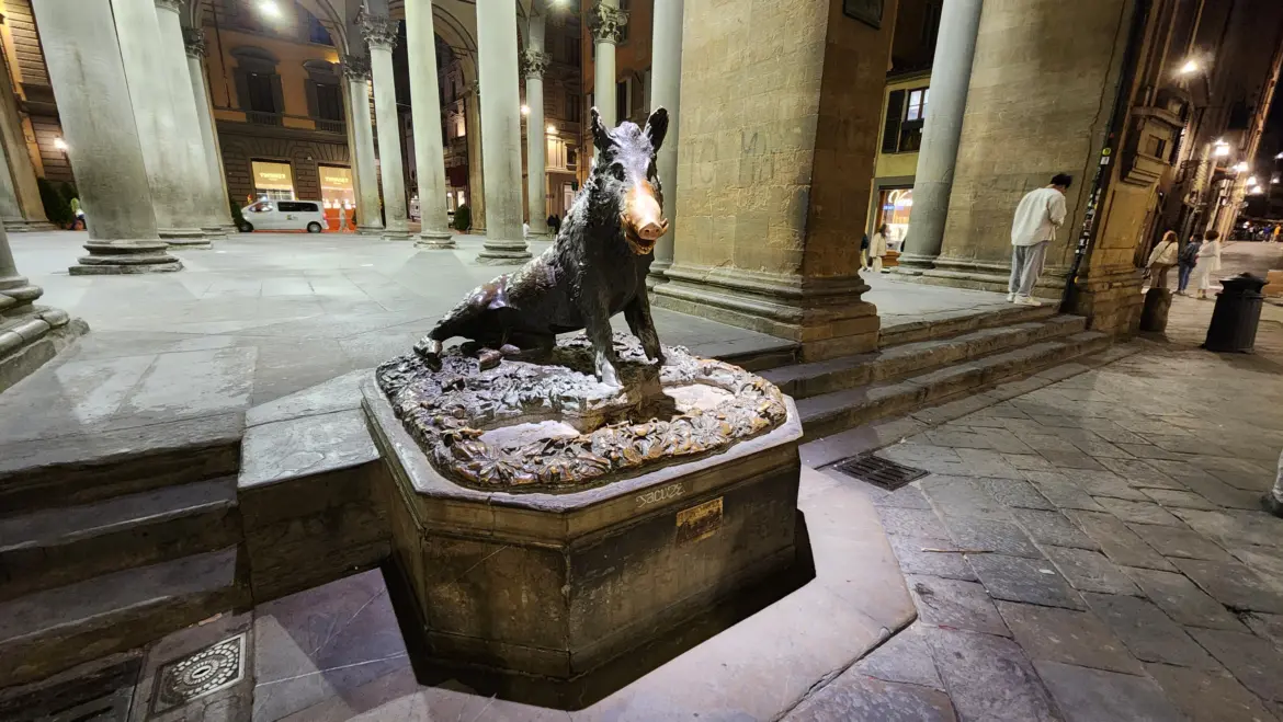 Il Porcellino, Mercato Nuovo, Florence