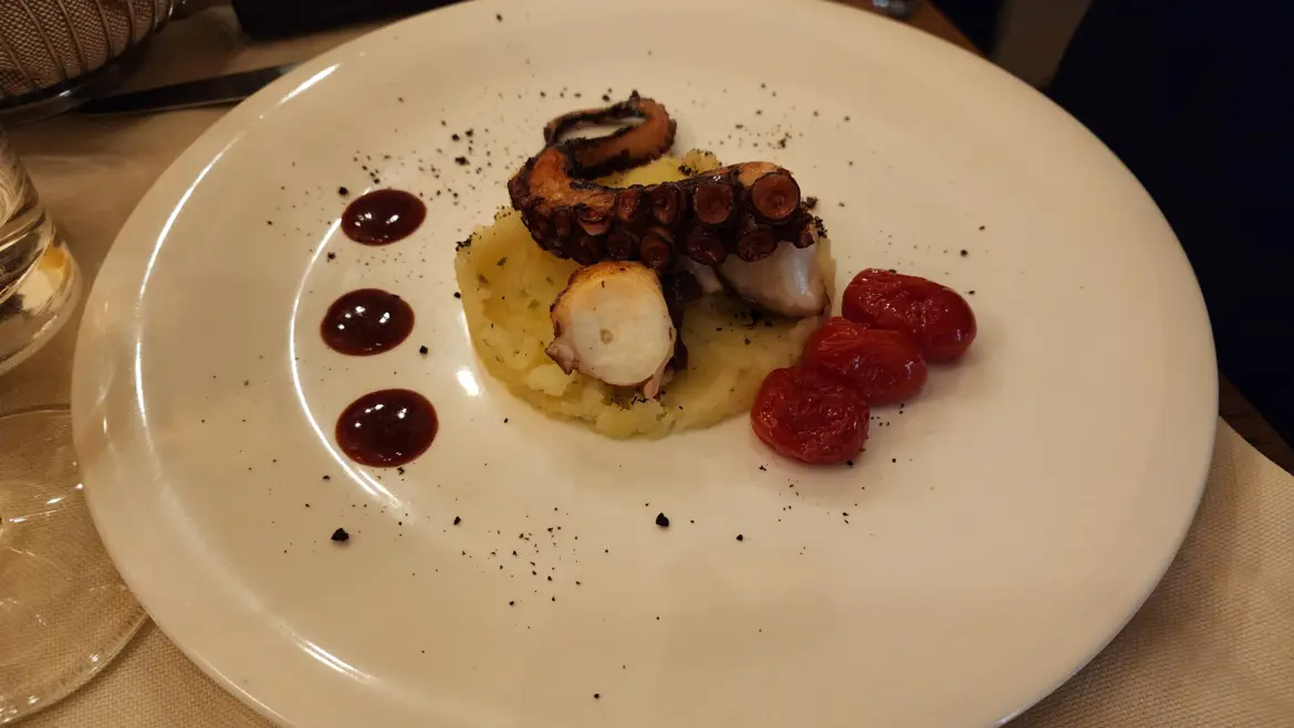 Octopus Flavored with Thyme, Mashed Potatoes, and Fried Onion, Osteria del Pavone, Florence