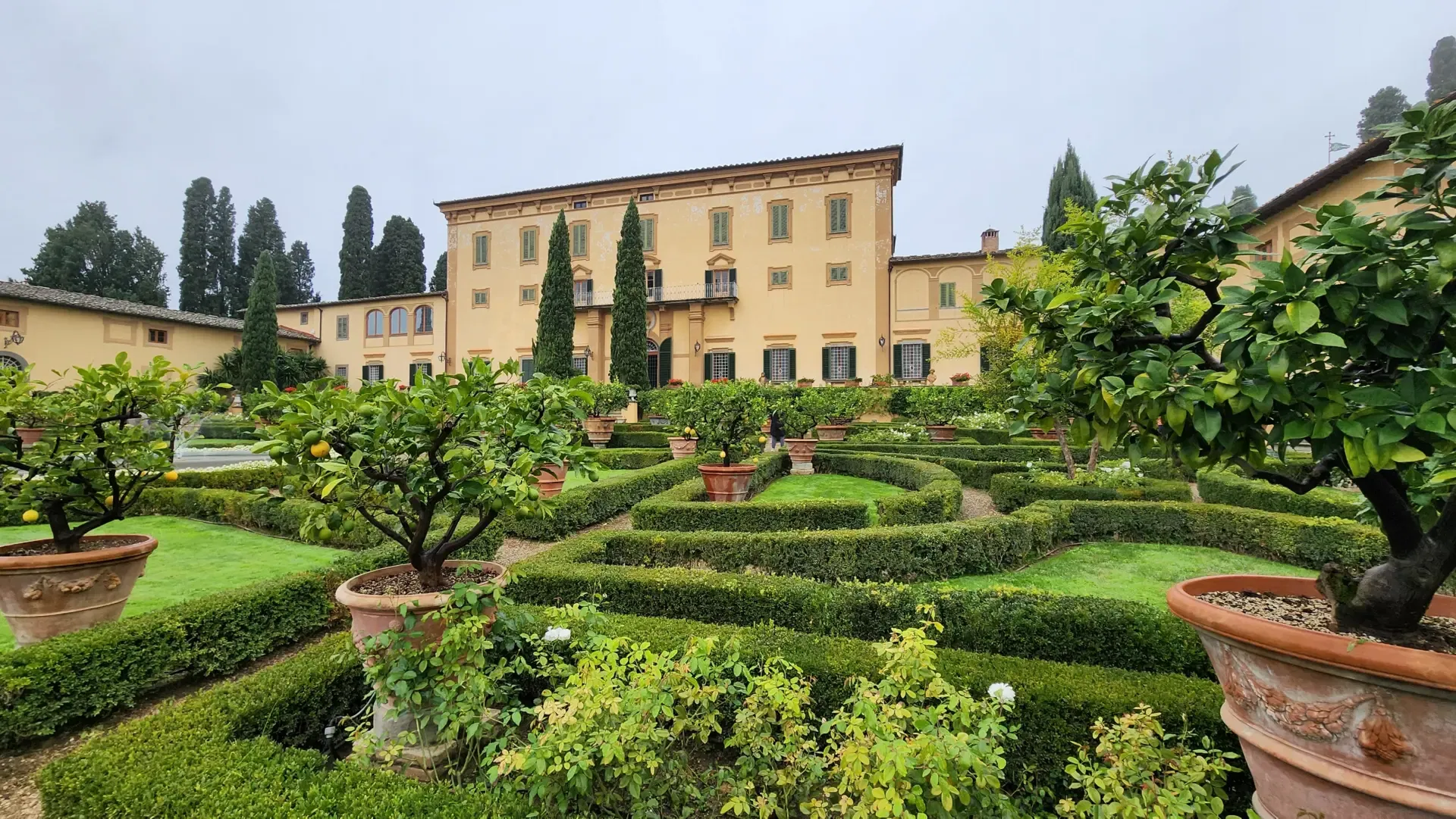 Italian Garden, Villa Poggio Torselli, Tuscany
