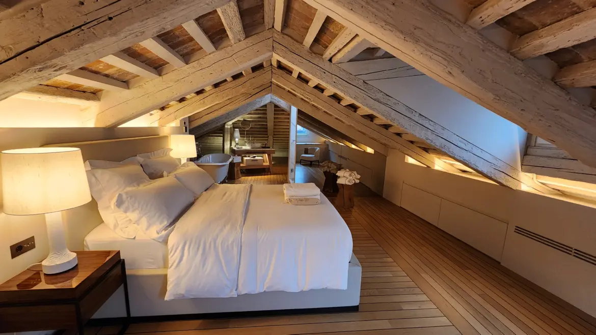 Bedroom, Suite IV, Palazzo Cristo, Venice