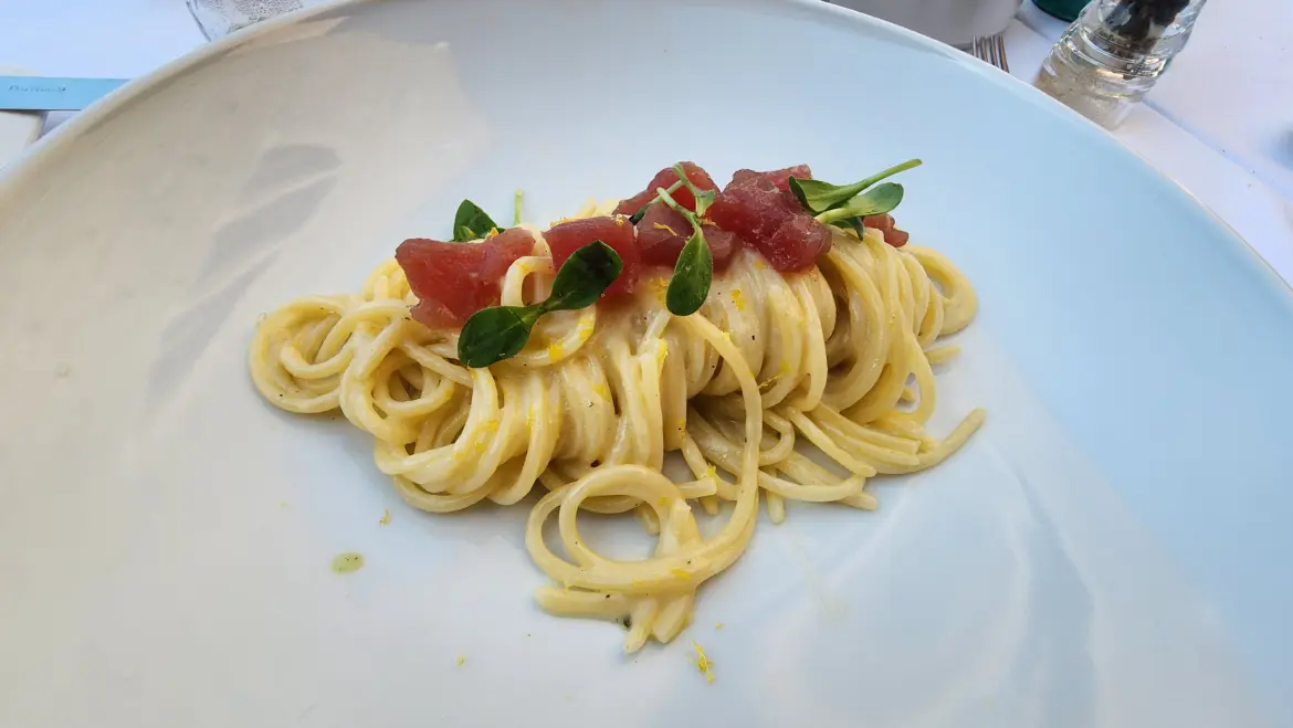 Fresh spaghetti, La Loggia Bistro, Venice