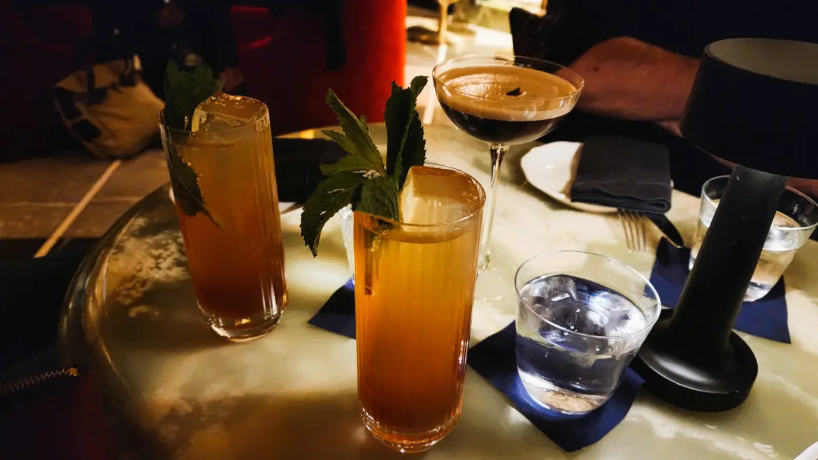 Library Bar, Fairmont Royal York, Toronto, Canada