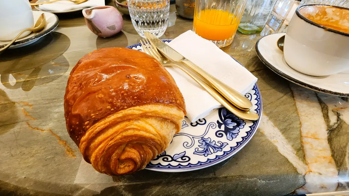 Croissant, LANO, Ritz Carlton Toronto, Canada