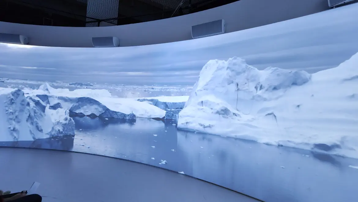 Temporary nature exhibition, Royal Ontario Museum (ROM), Toronto, Canada