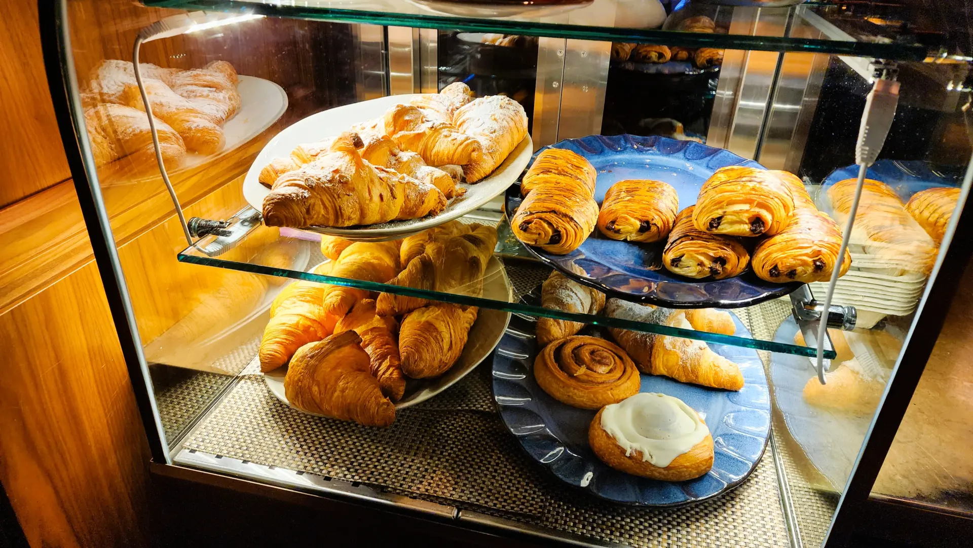 Reign Bakery, Fairmont Royal York, Toronto, Canada