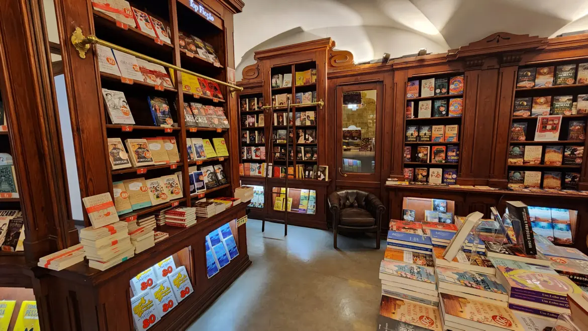 Livraria Bertrand, Chiado, Lisbon, Portugal