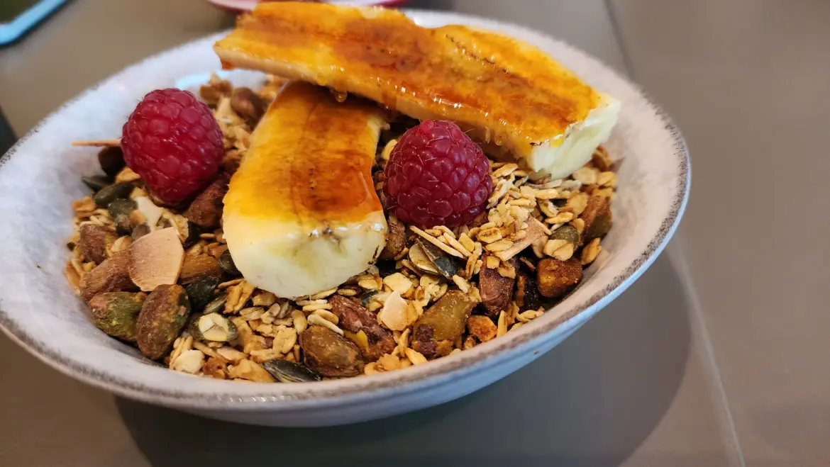 Greek Yogurt Bowl, The Folks, Lisbon, Portugal