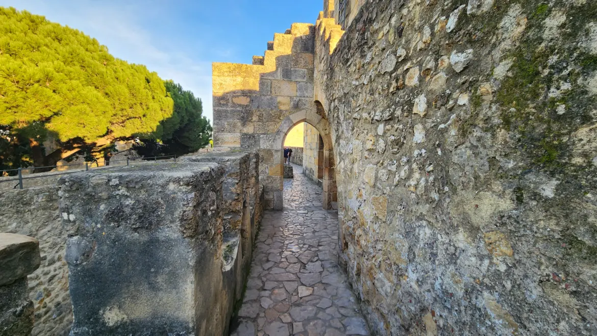 Castelo de São Jorge (St. George's Castle), Lisbon, Portugal