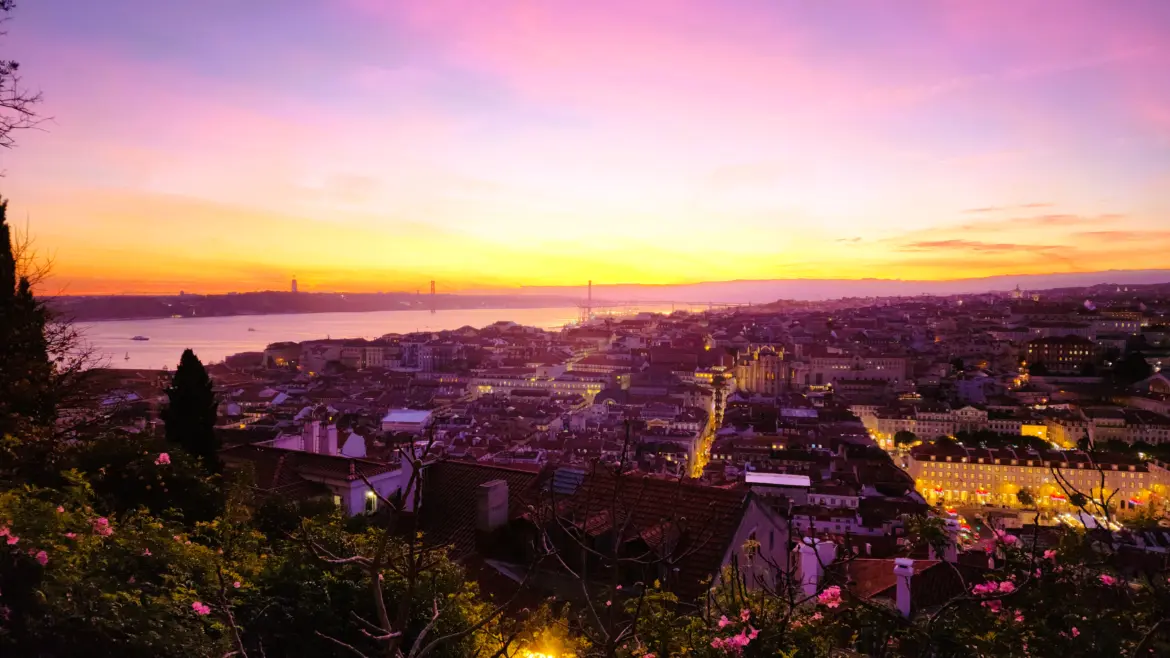 Sunset view from Castelo de São Jorge (St. George's Castle), Lisbon, Portugal