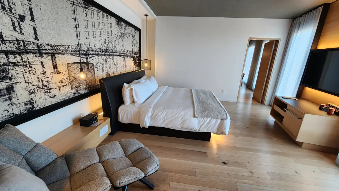 Bedroom, The Prestige Suite, Le Germain Hotel Ottawa