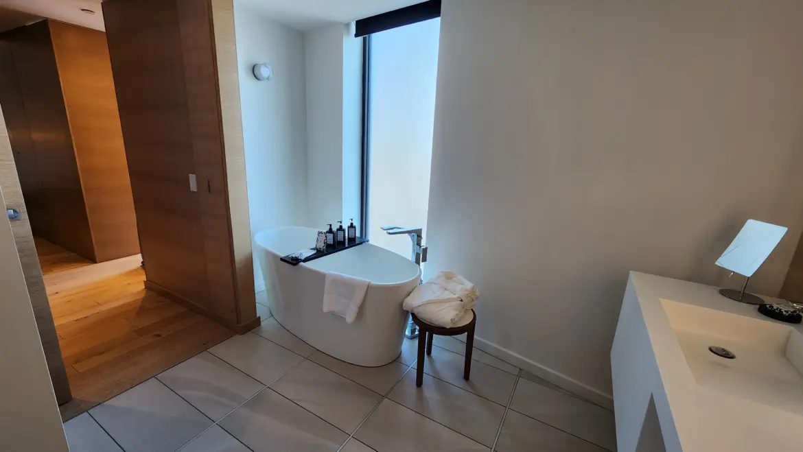 Soaking tub, The Prestige Suite, Le Germain Hotel Ottawa