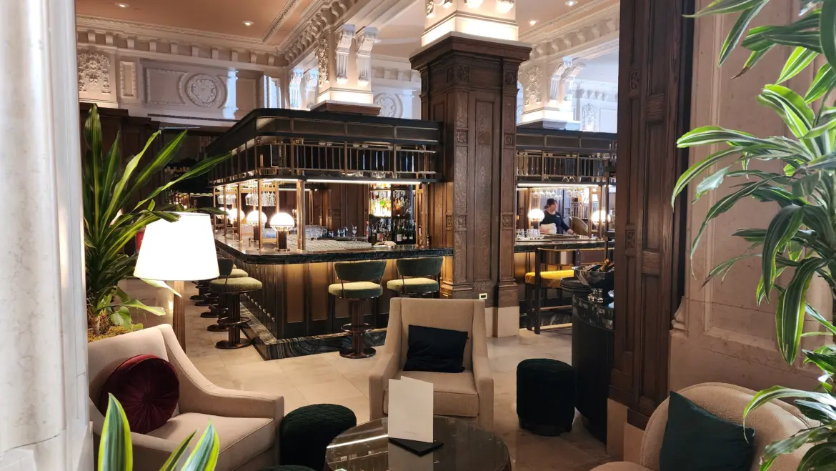 Zoe’s Lounge, Fairmont Château Laurier, Ottawa