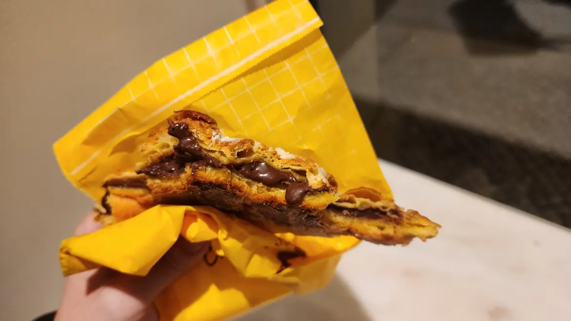 Dark Chocolate Croissant, Chez Croissant, Rua Augusta, Lisbon, Portugal