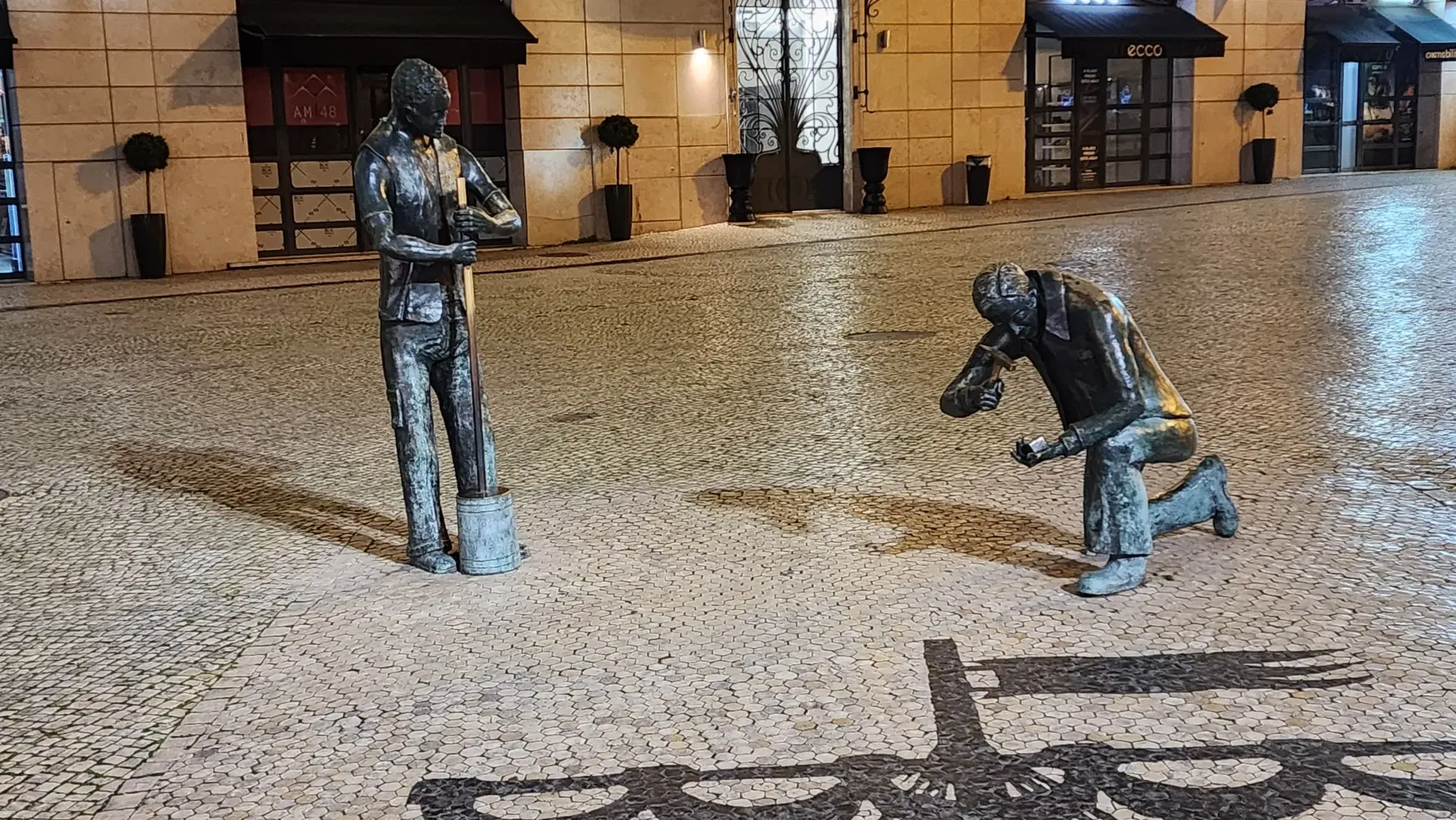 Tribute to the Pavers, Restauradores Square, Lisbon, Portugal