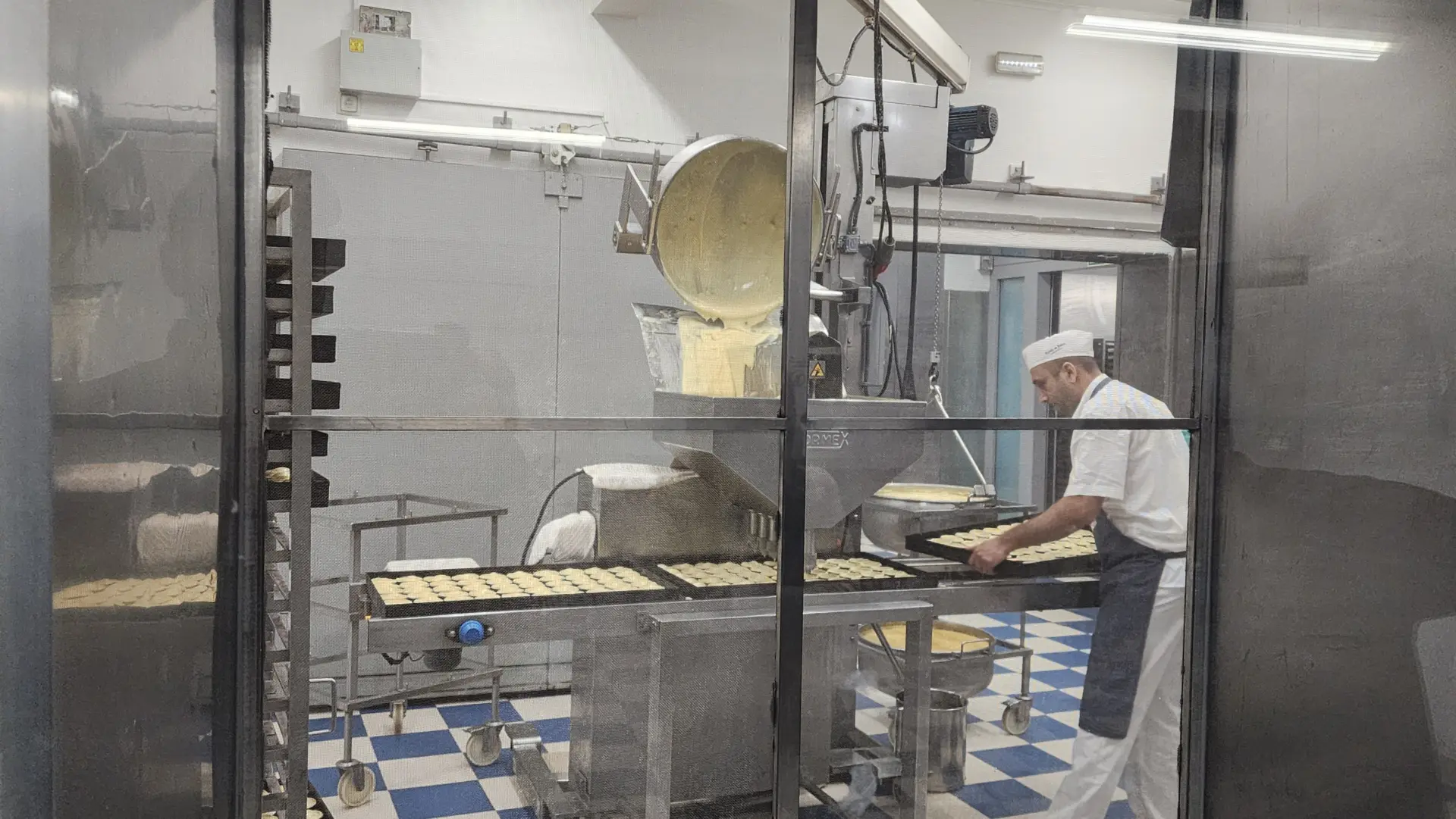 Kitchen, Pastéis de Belém, Lisbon, Portugal