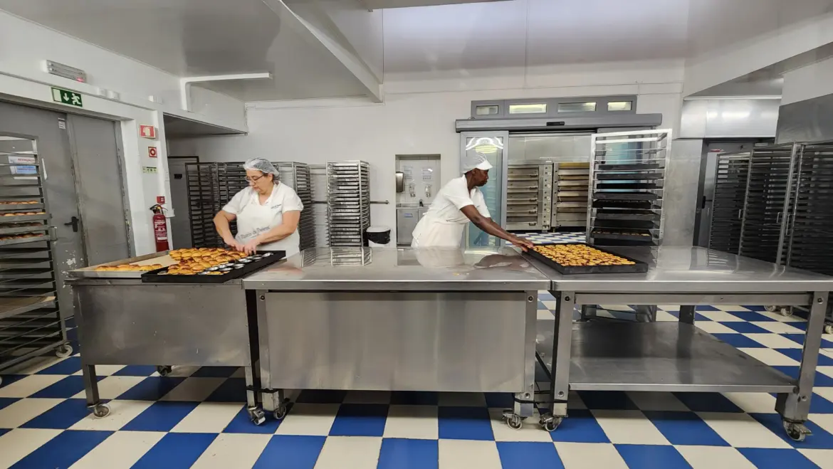 Kitchen, Pastéis de Belém, Lisbon, Portugal