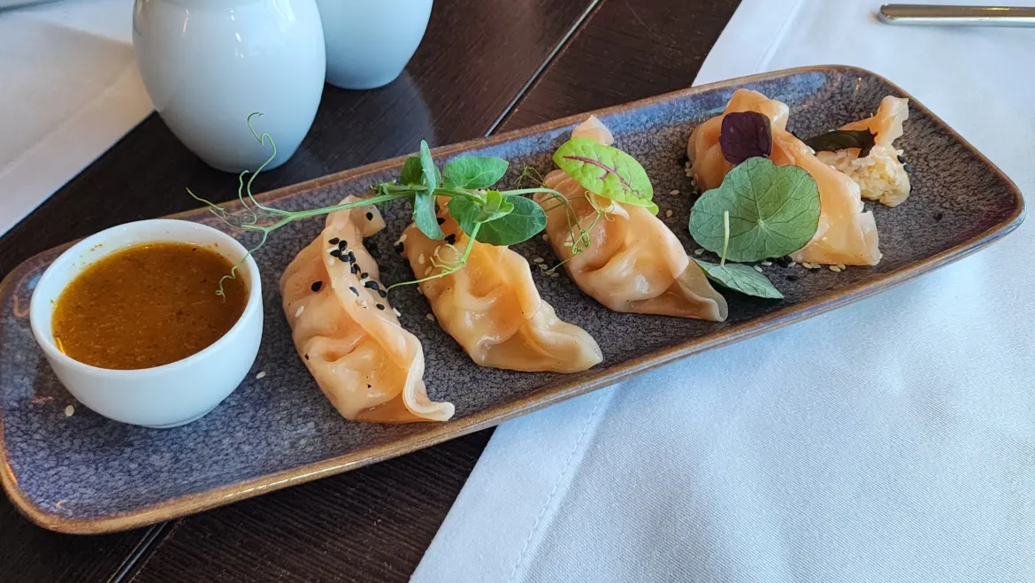 Dumplings de Camarão, Arribas Terrace Restaurant, Sintra, Portugal