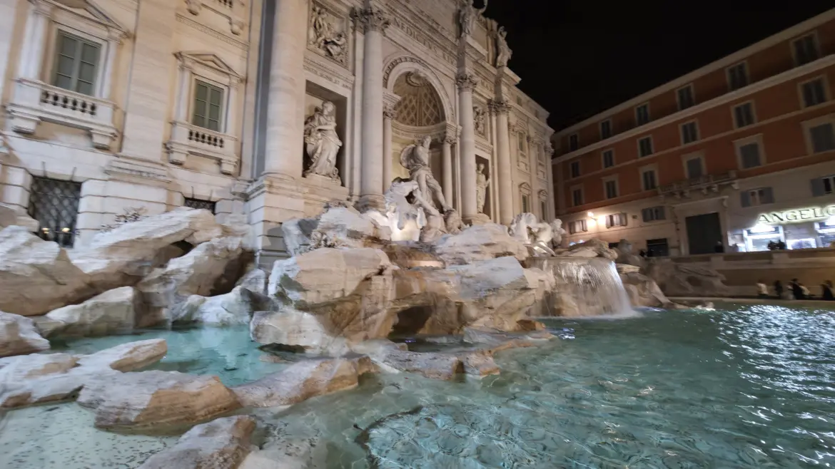 Trevi Fountain, Rome, Italy