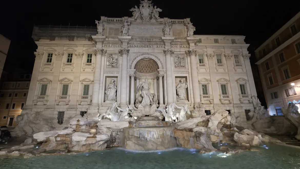 Trevi Fountain, Rome, Italy