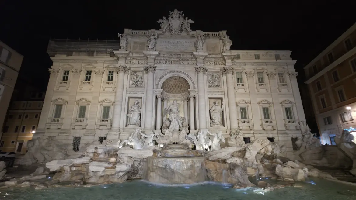 Trevi Fountain, Rome, Italy