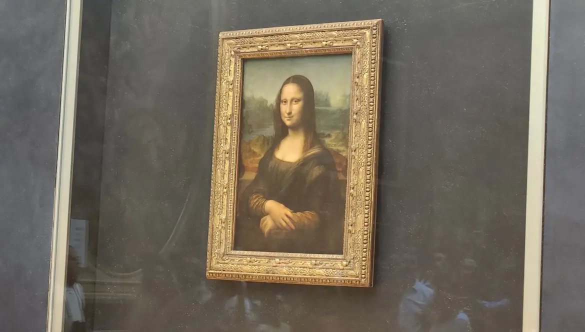 The Mona Lisa, Louvre Museum, Paris, France