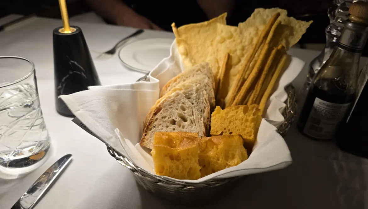 Artisanal bread, Salone Eva, Hassler Hotel, Rome, Italy
