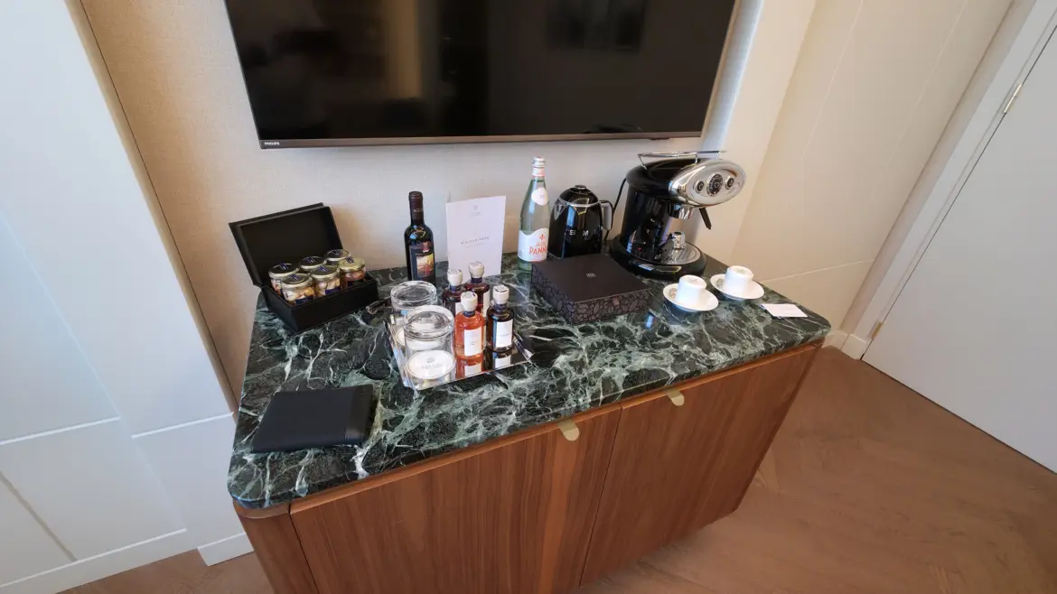Illy coffee machine and mini bar, Leonardo Suite, Casa Baglioni hotel, Milan, Italy