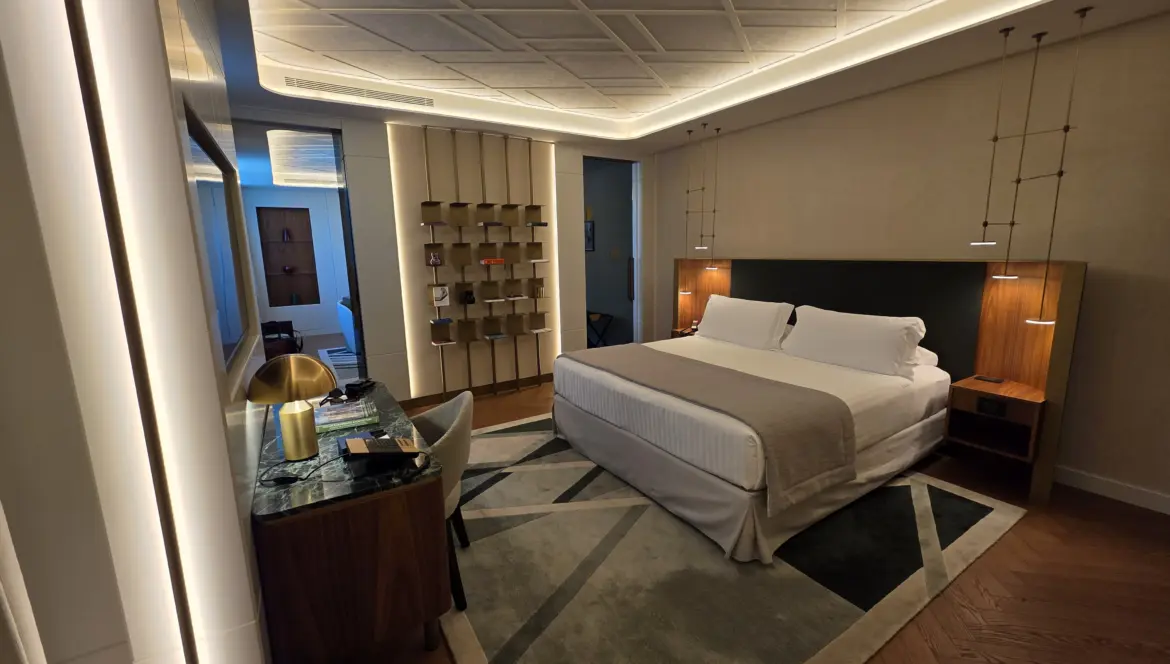 Bedroom, Leonardo Suite, Casa Baglioni hotel, Milan, Italy