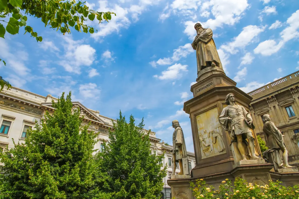 Monument to Leonardo da Vinci, Piazza della Scala, Milan, Italy