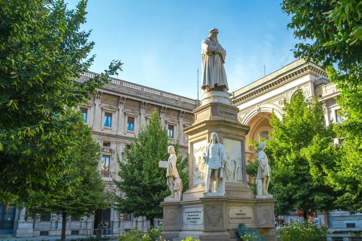 Piazza della Scala, Milan, Italy