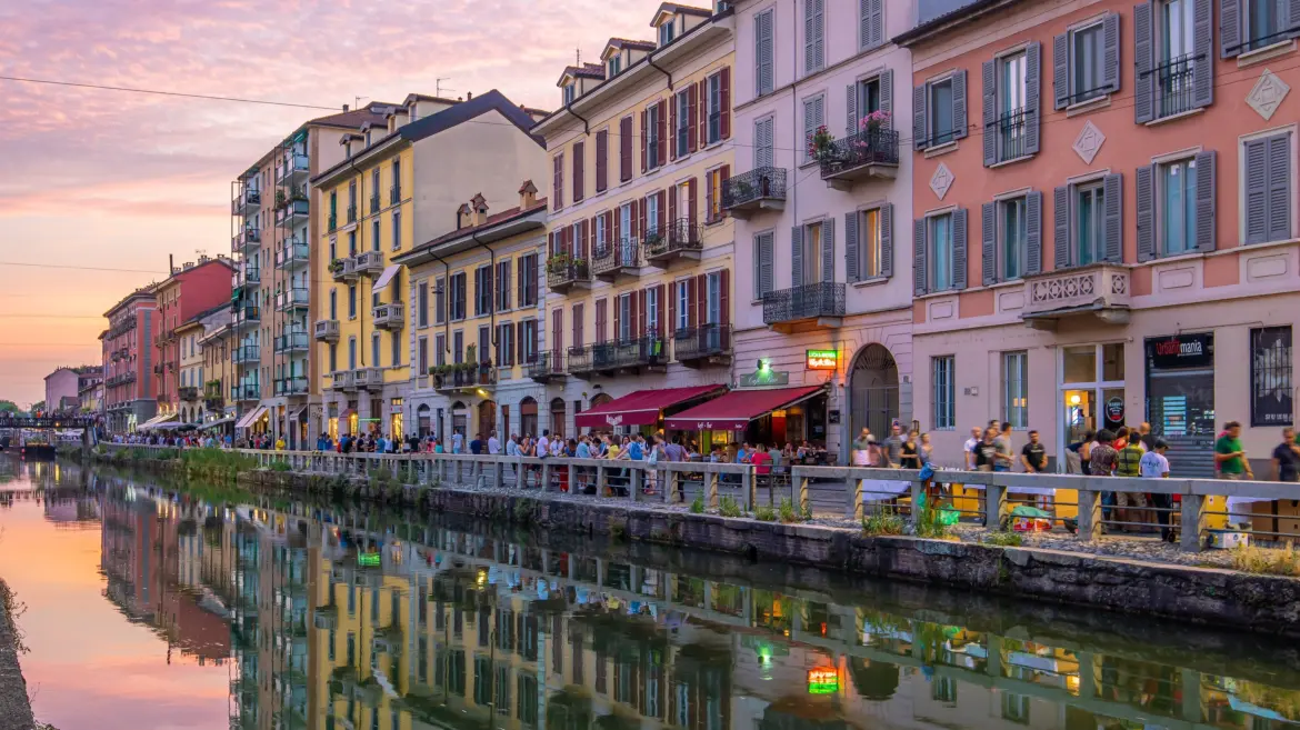 Aperitivo, Naviglio Grande, Milan, Italy
