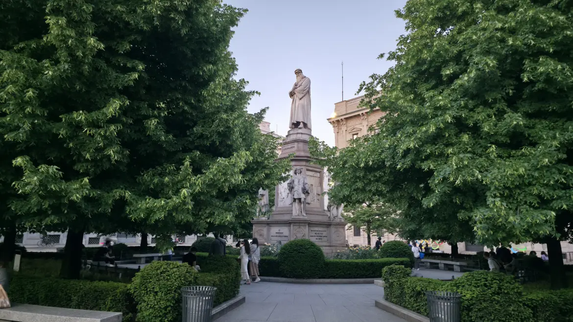 Piazza della Scala, Milan, Italy
