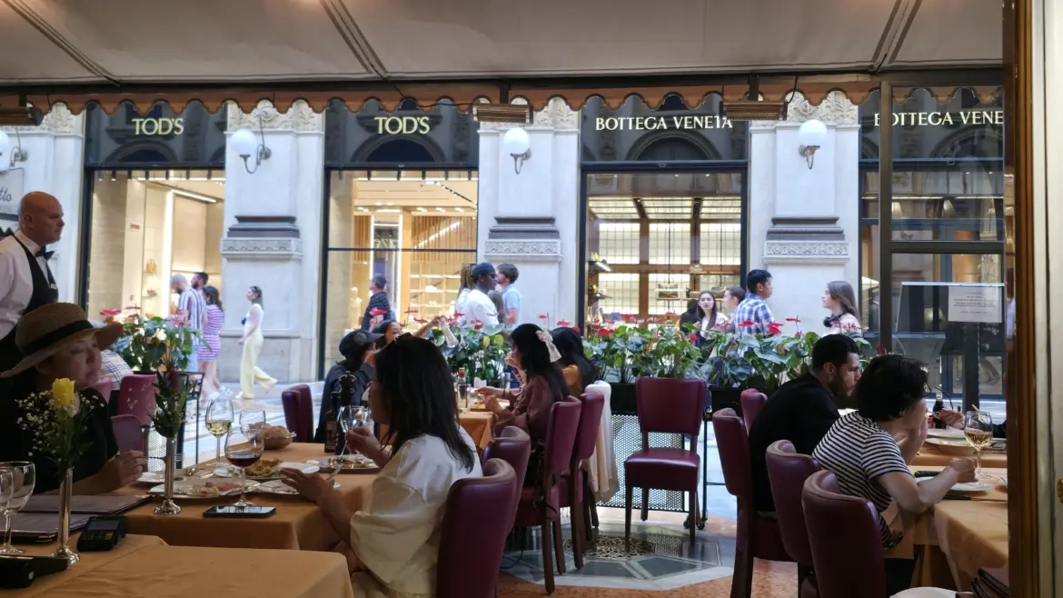 Galleria Café Restaurant & Pizza, Galleria Vittorio Emanuele II, Milan, Italy