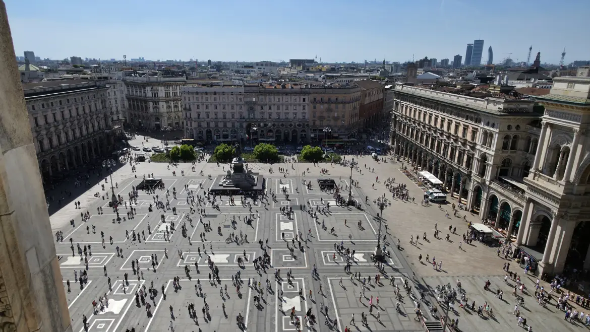 View of Piazza del Duomo from the Duomo di Milano’s rooftop terrace, Milan, Italy