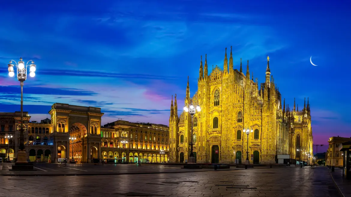 Piazza del Duomo, Milan, Italy