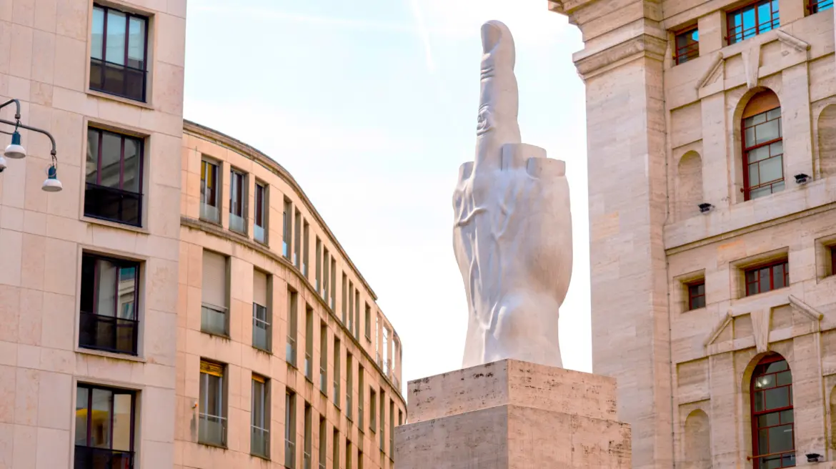 L.O.V.E. (Il Dito), Milan, Italy