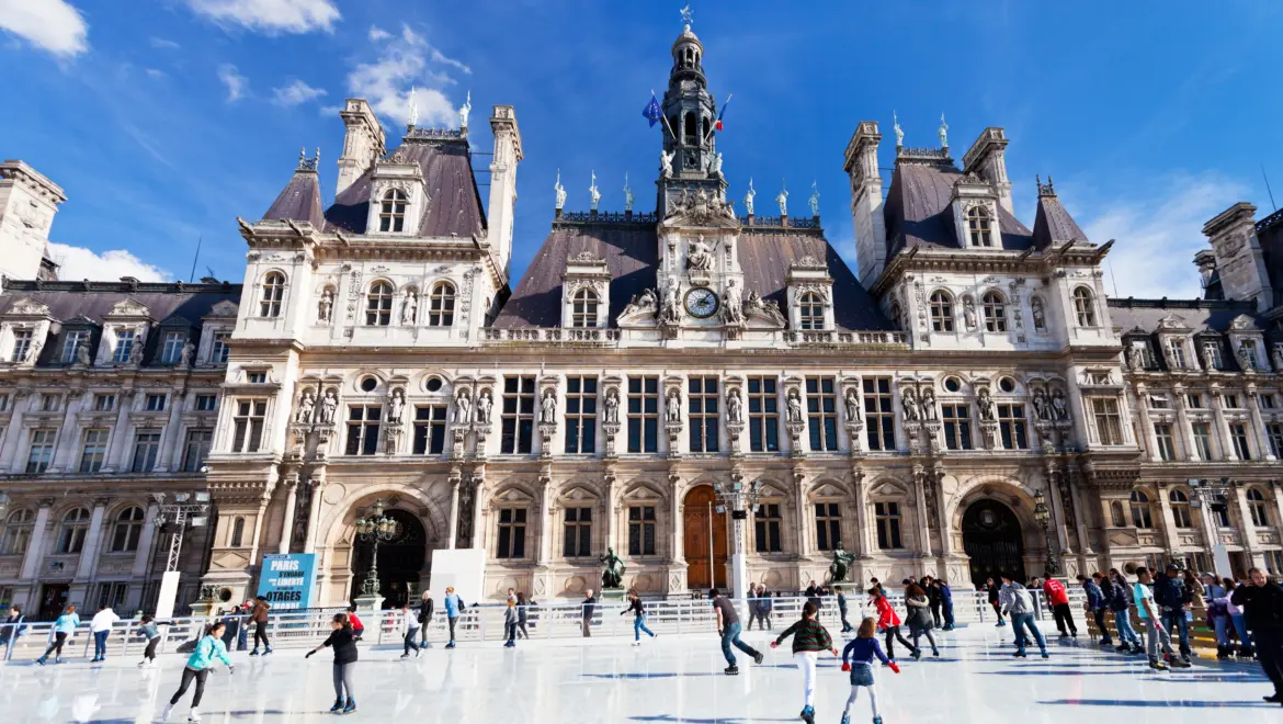 Ice Skating, Hôtel de Ville, Paris, France