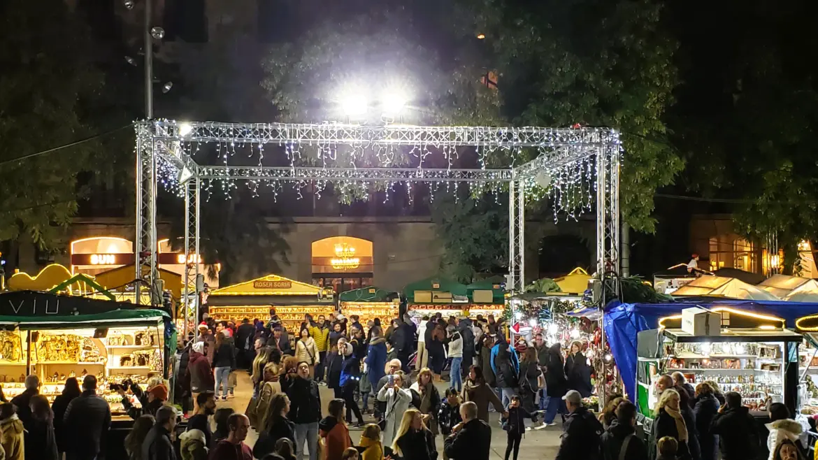 Fira de Santa Llúcia, Barcelona, Spain