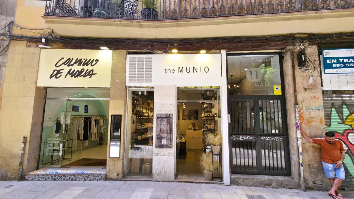 Local boutique shops in Plaça de la Vila de Madrid, Via Sepulcral Romana, Barcelona, Spain