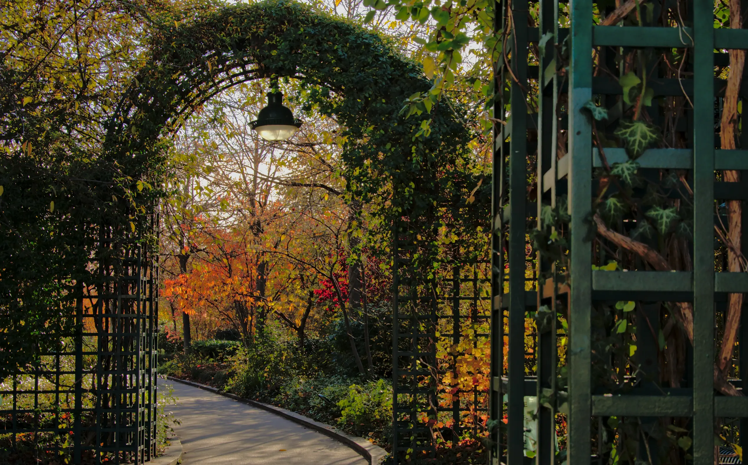 Promenade Plantée (Coulée Verte René-Dumont), Paris, France
