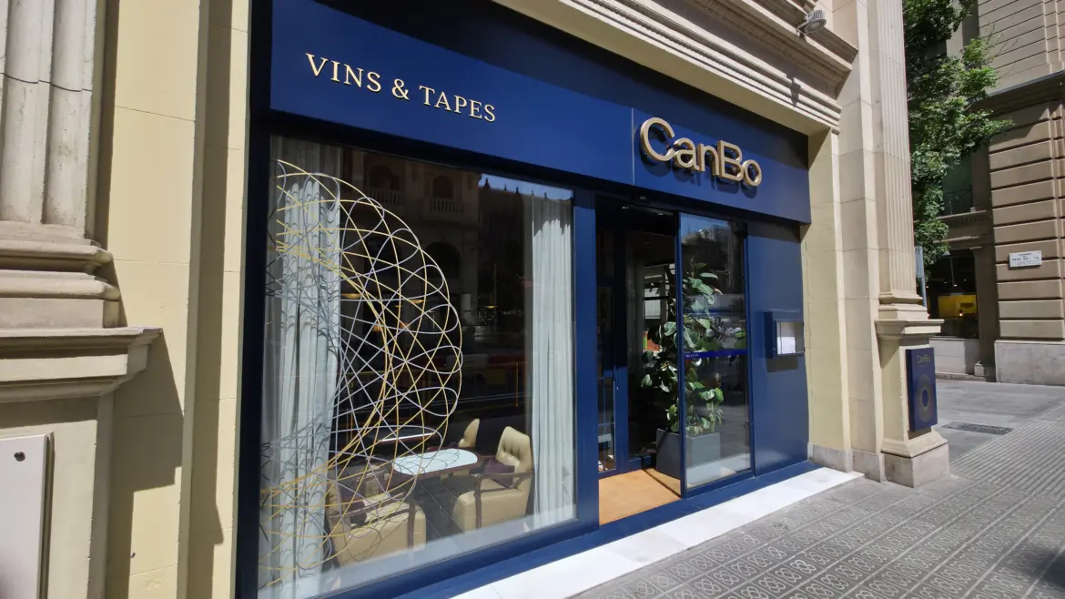 Can Bo vins & tapes, Grand Hotel Central, Barcelona, Spain