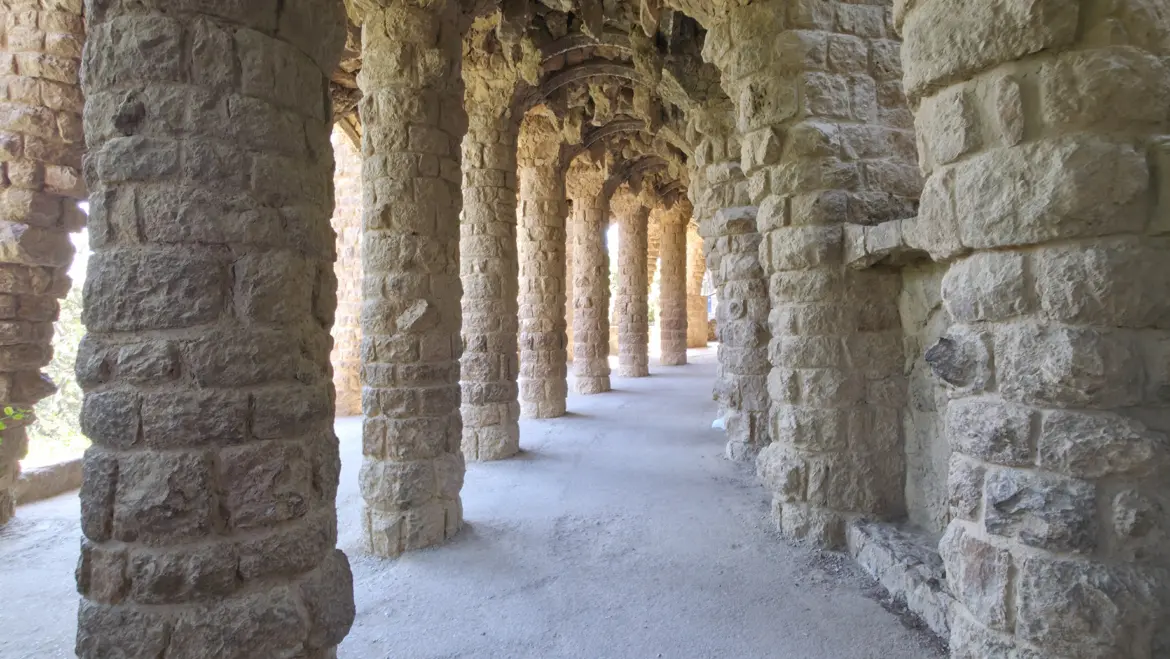 Viaduct, Park Güell, Barcelona, Spain