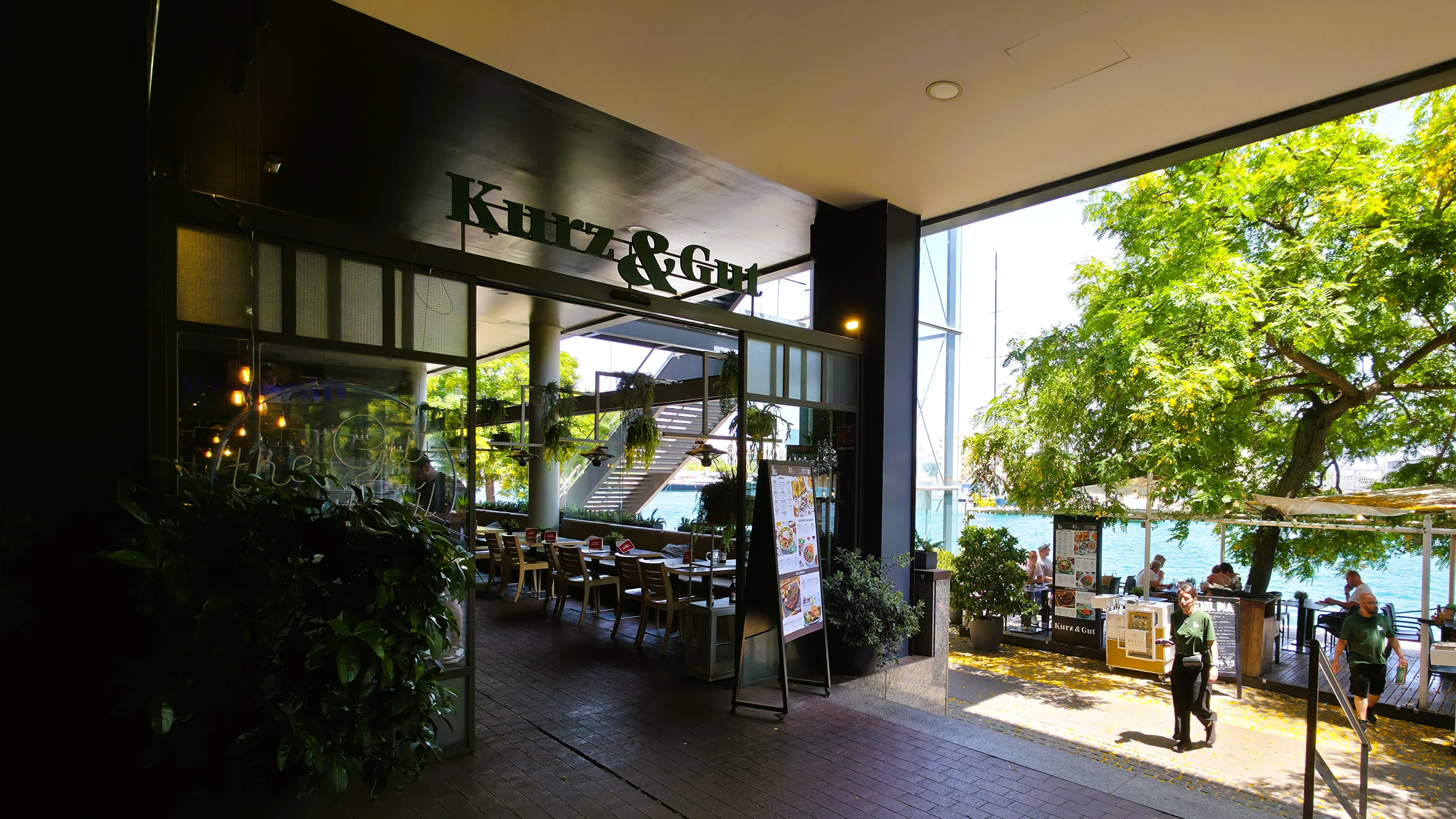 Kurz & Gut Maremagnum, Barcelona, Spain