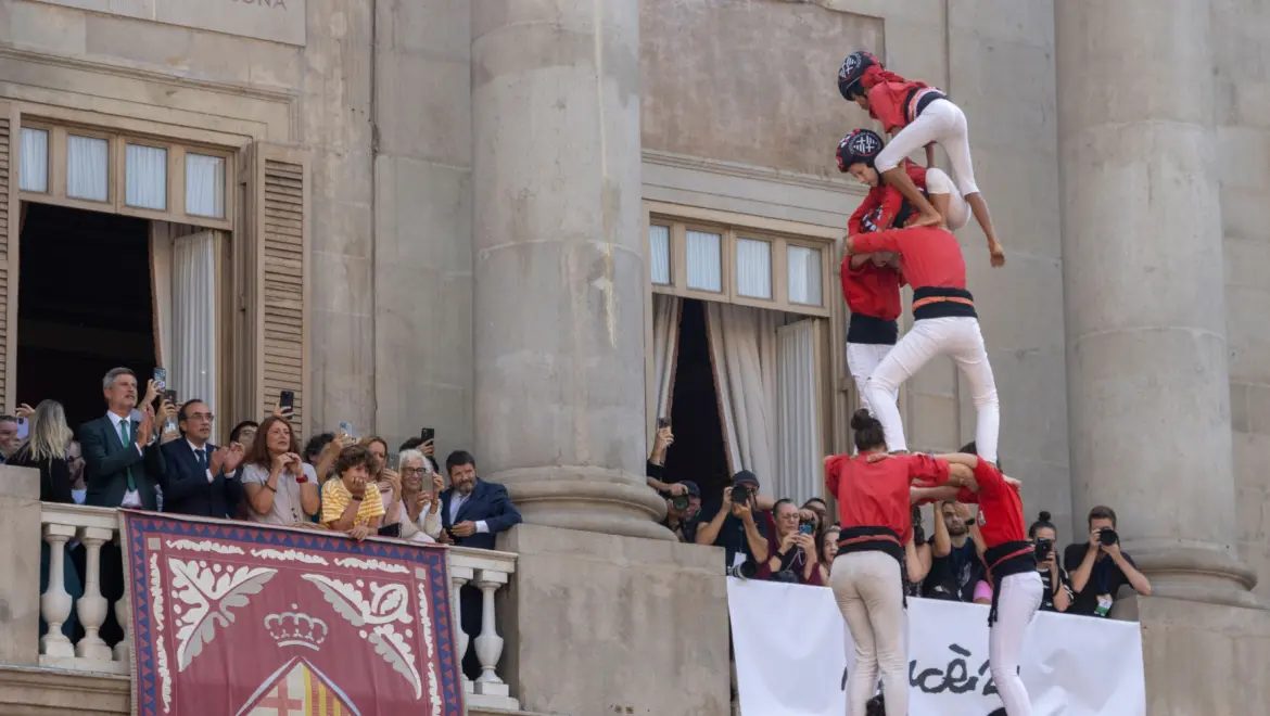 Castellers, Plaça de Sant Jaume, Barcelona, Spain