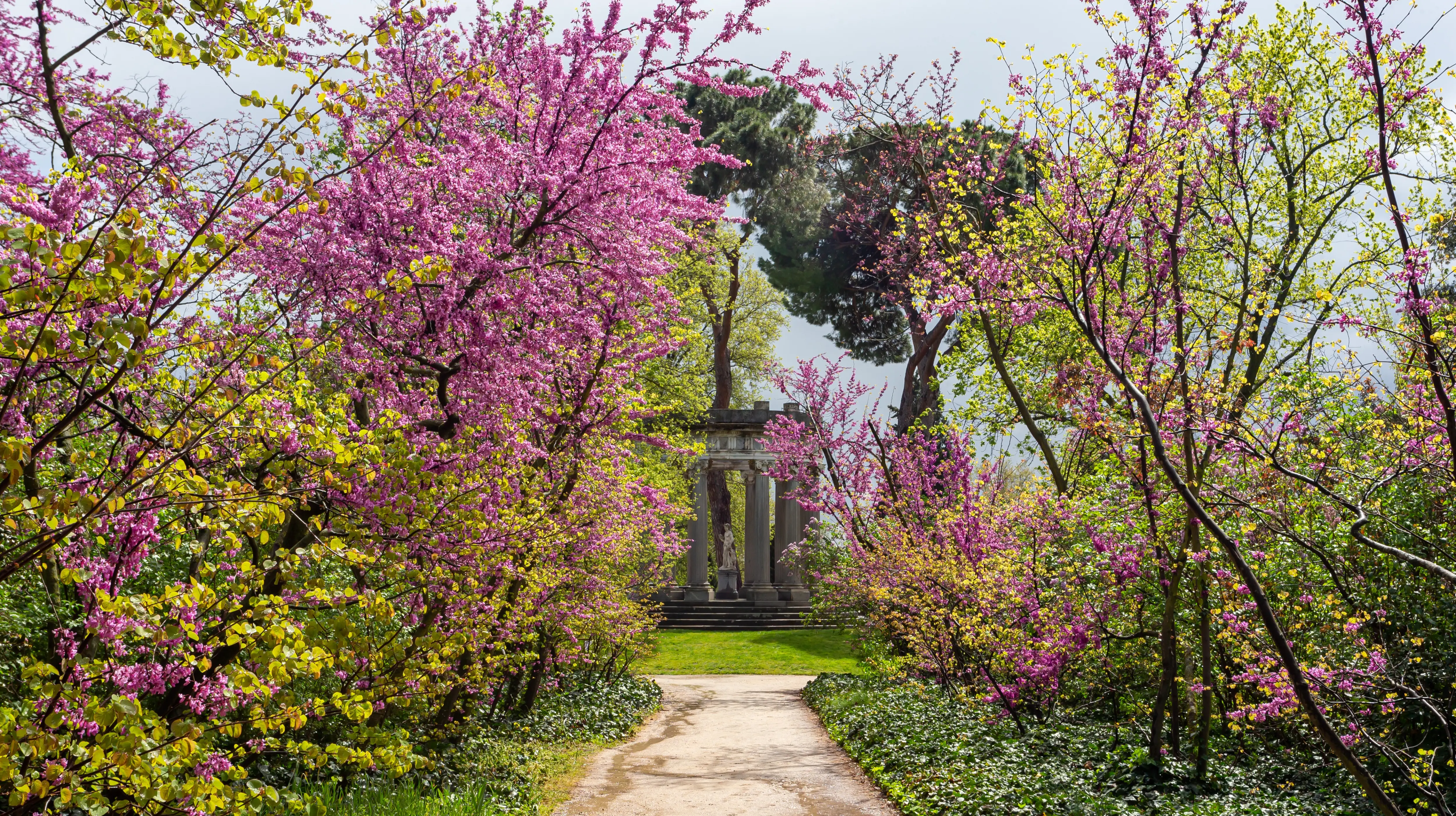 El Capricho Park, Madrid, Spain