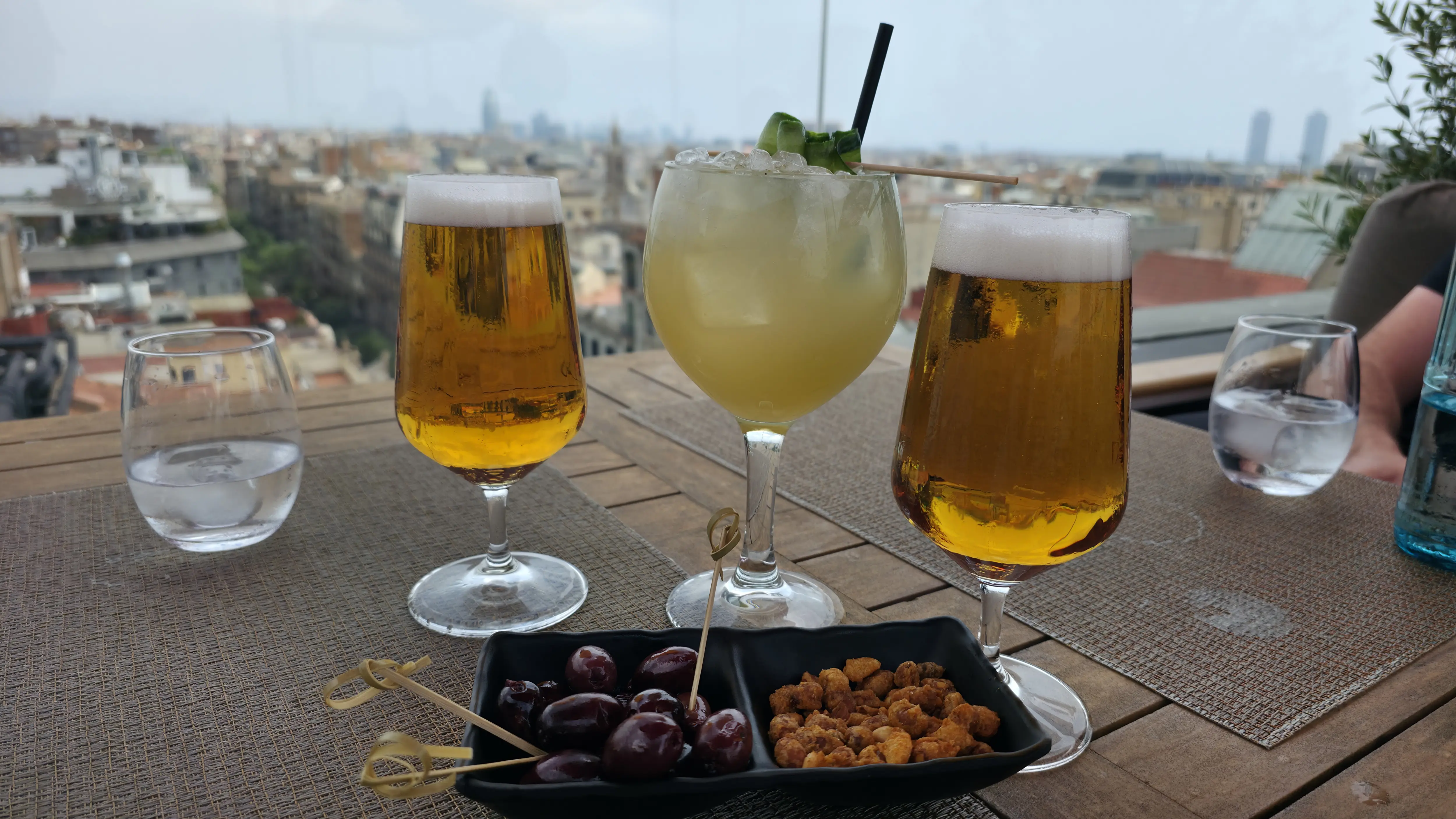 Drinks, La Dolce Vitae Restaurant & Bar, Majestic Hotel, Barcelona, Spain
